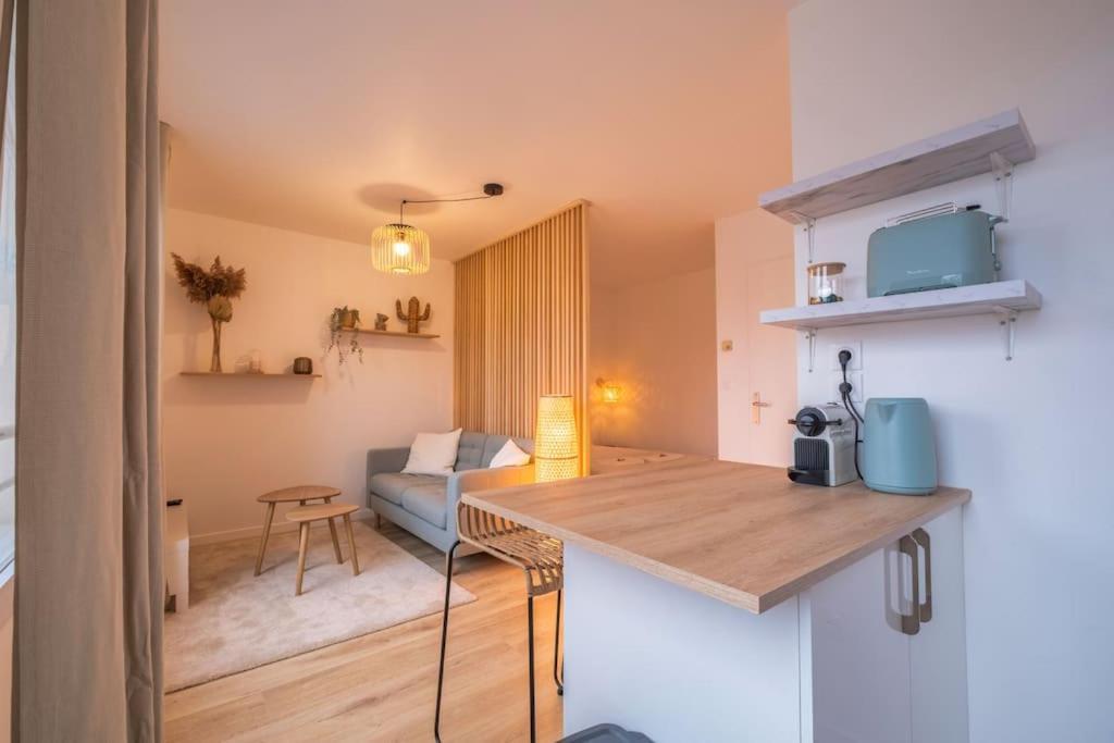 Apartamento Le Jeroboam Reims Exterior foto